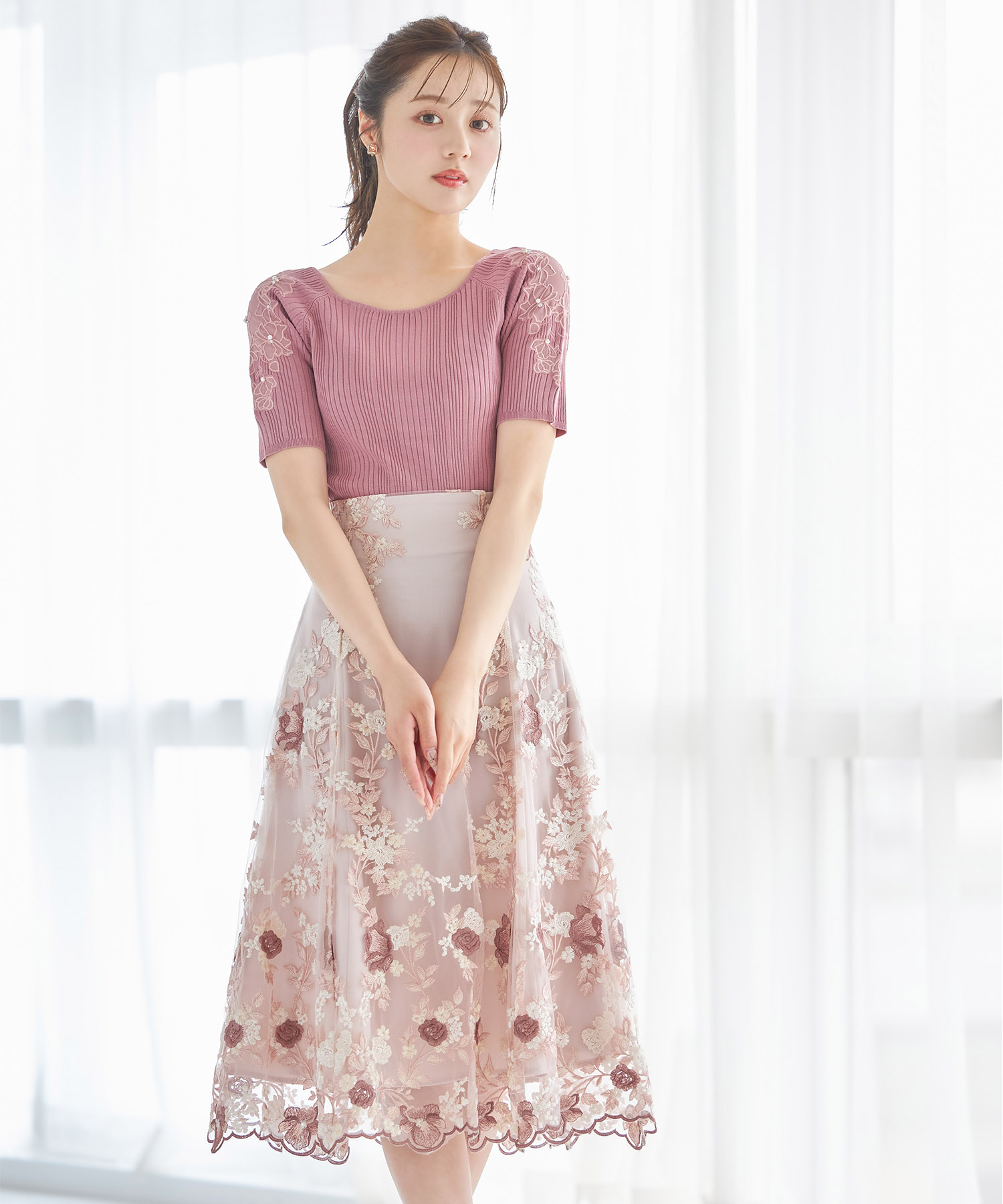 グラグラ刺繍スカート size5 息苦しく