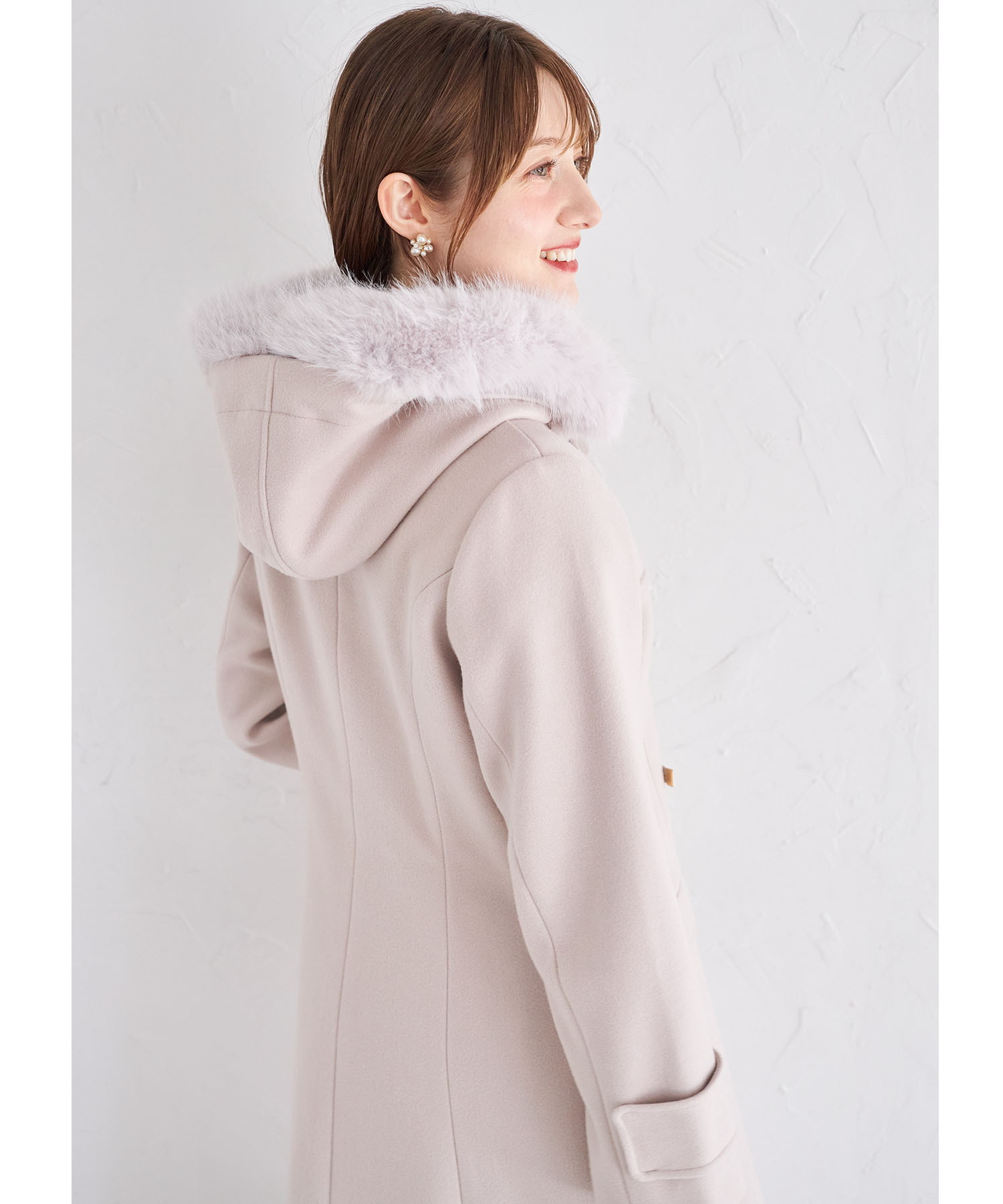 取り外し可能なファー付きフィット＆フレアシルエットダッフルコート