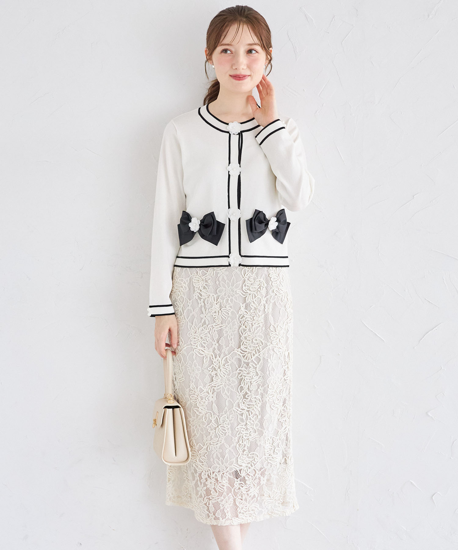 yuni 刺繍　タイトスカート PROPORTION BODY DRESSING（プロポーションボディドレッシング