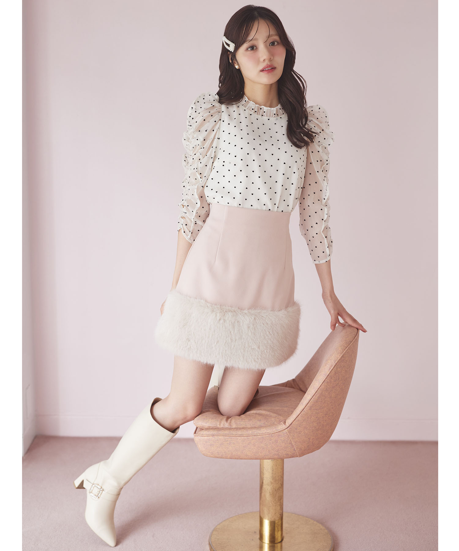 ハート釦ピンタックパワーショルダーハートドットブラウス