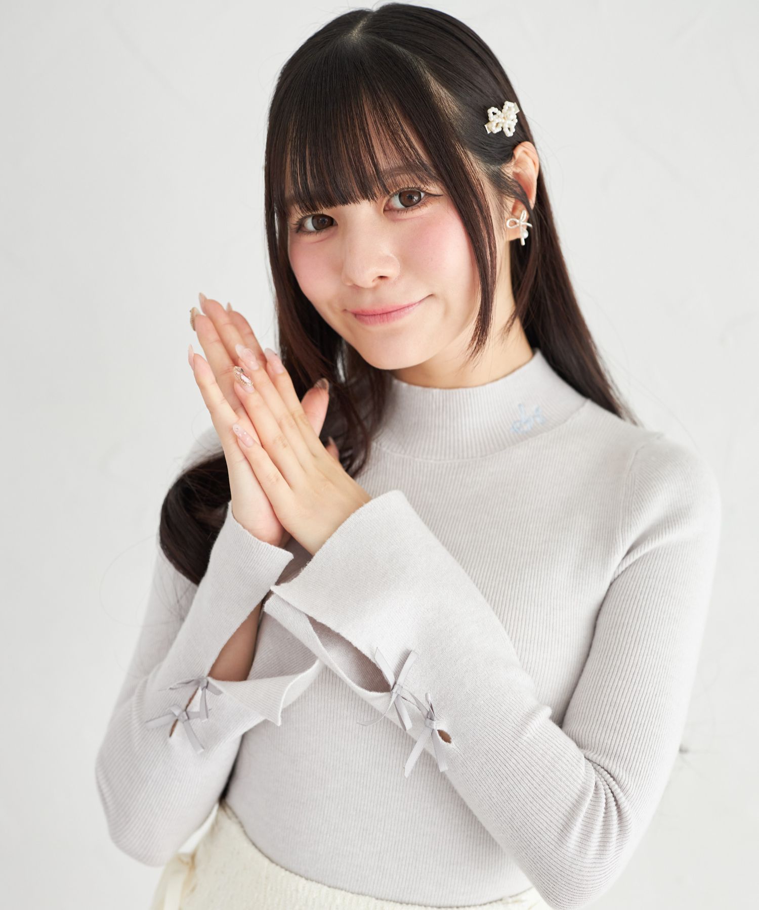 ELLIEリボンミックスニット　美品　ホワイト　Fサイズ フォックスカシミアオフショルニットトップス(ニット)｜トップス｜FRAY