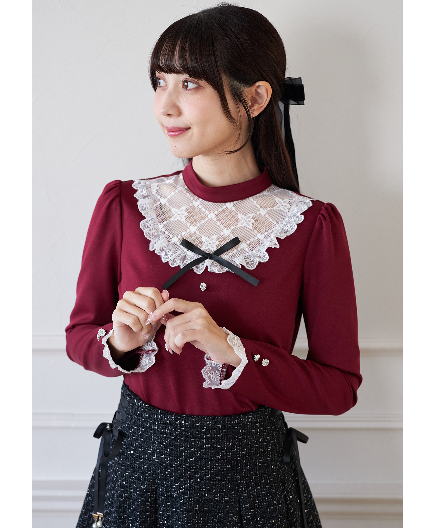 ジョリーミニョン　ハイネック リボン付きストレッチプルオーバー CATEGORY ブラウス | jolie mignon