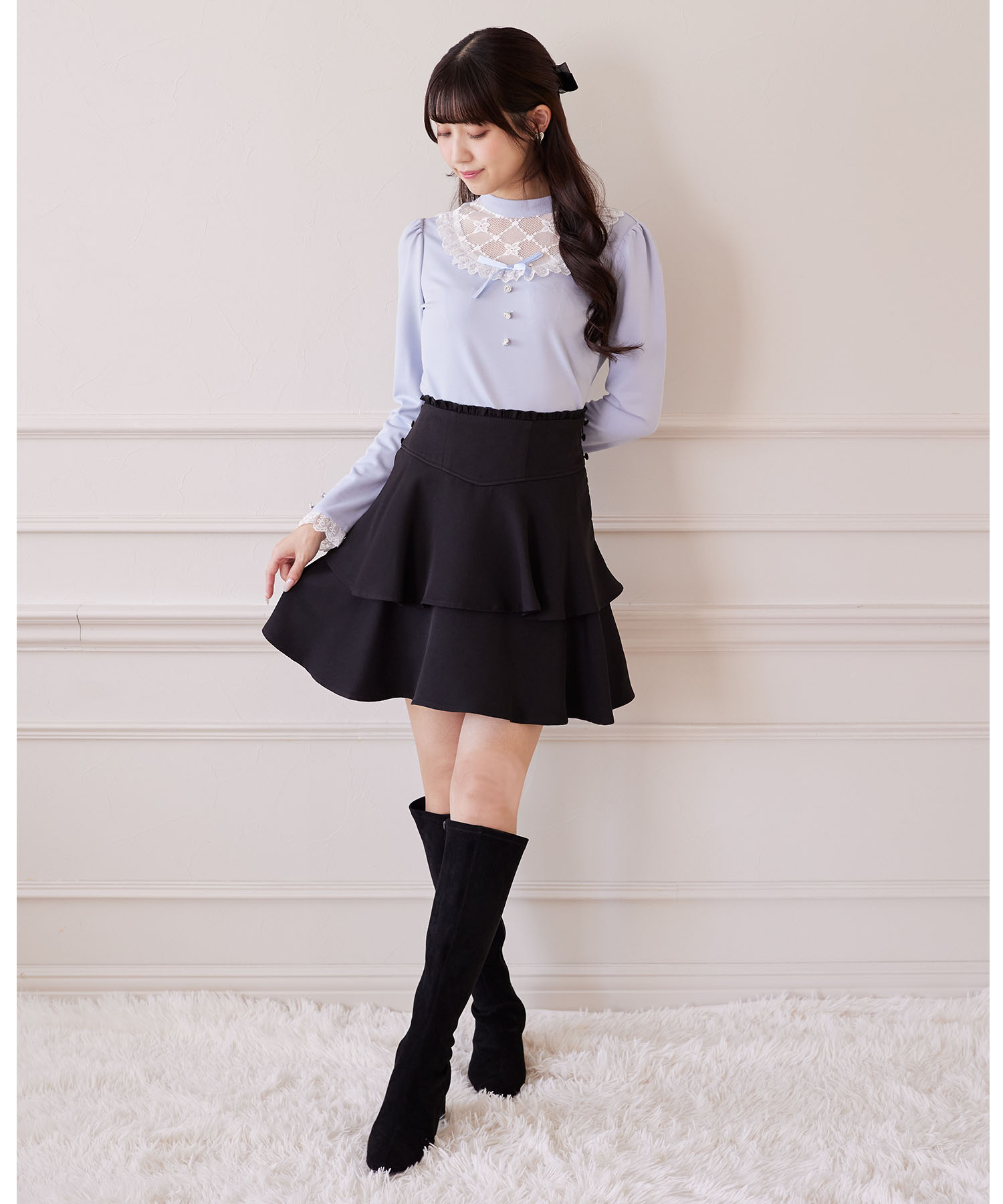 リボン＆ビジュー付きレースフリルハイネックカットソープルオーバー