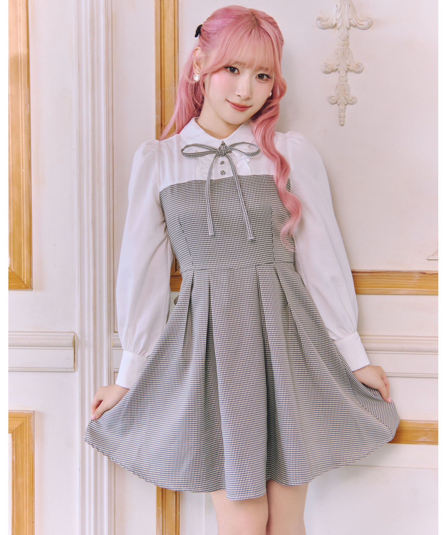 名媛ライクな上品さ♪美シルエットを叶える千鳥柄シャツ切替ウエスト
