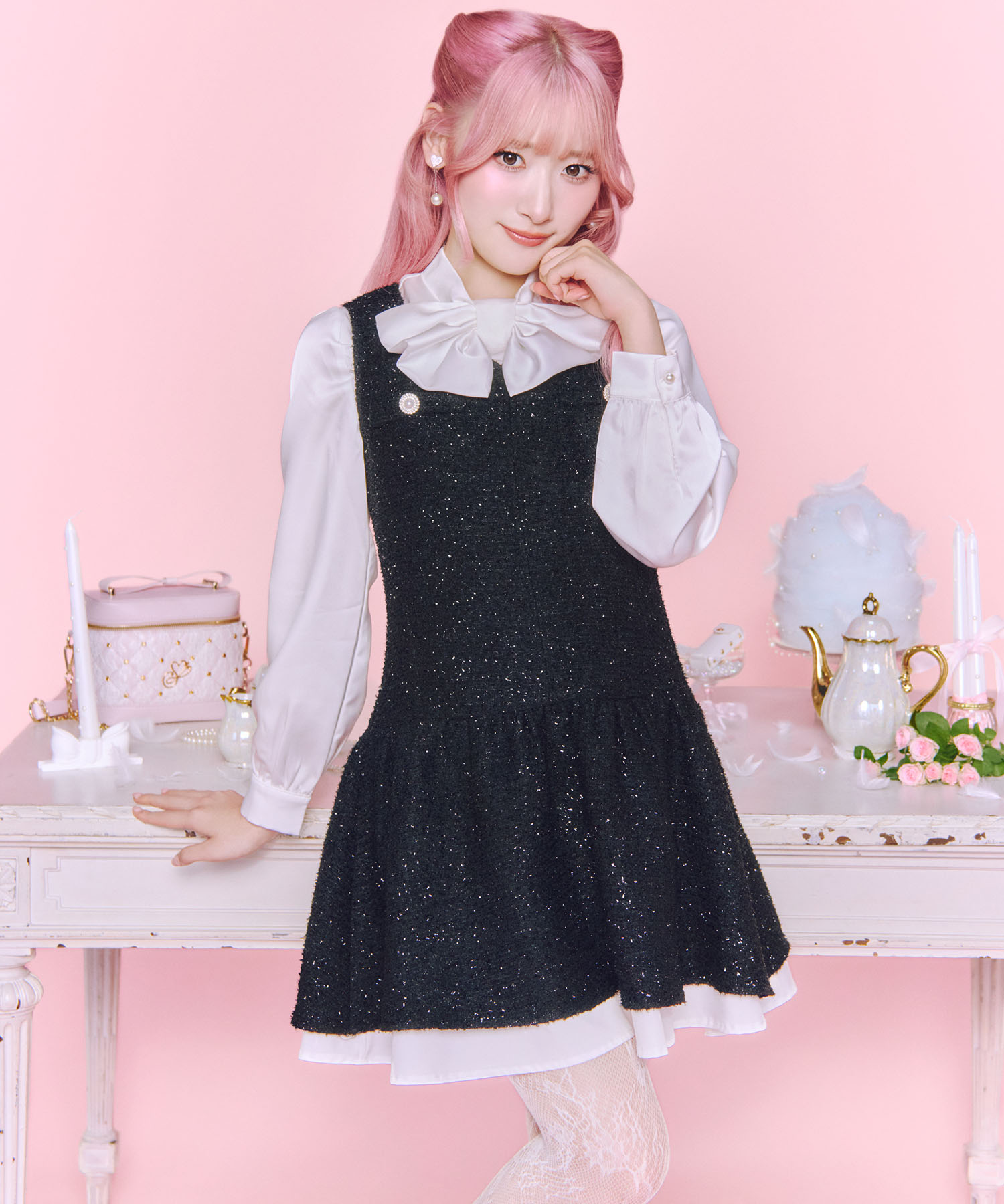 愛されお嬢様感を纏える♪財閥令嬢のきらめきビジュー付き美シルエットラメツイードジャンパースカート