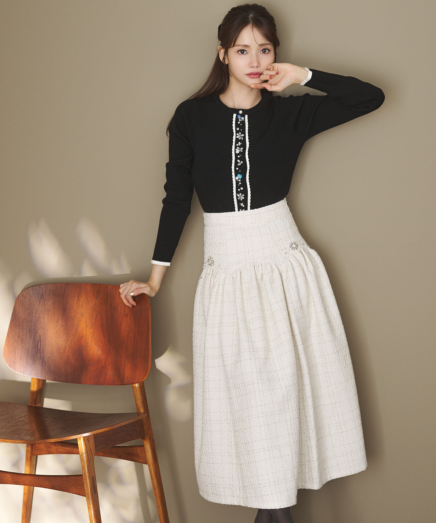 カネコイサオ ベージュ ピコレース フリルたっぷり コットンリネン スカート カネコイサオ ベージュ ピコレース フリルたっぷり コットンリネン