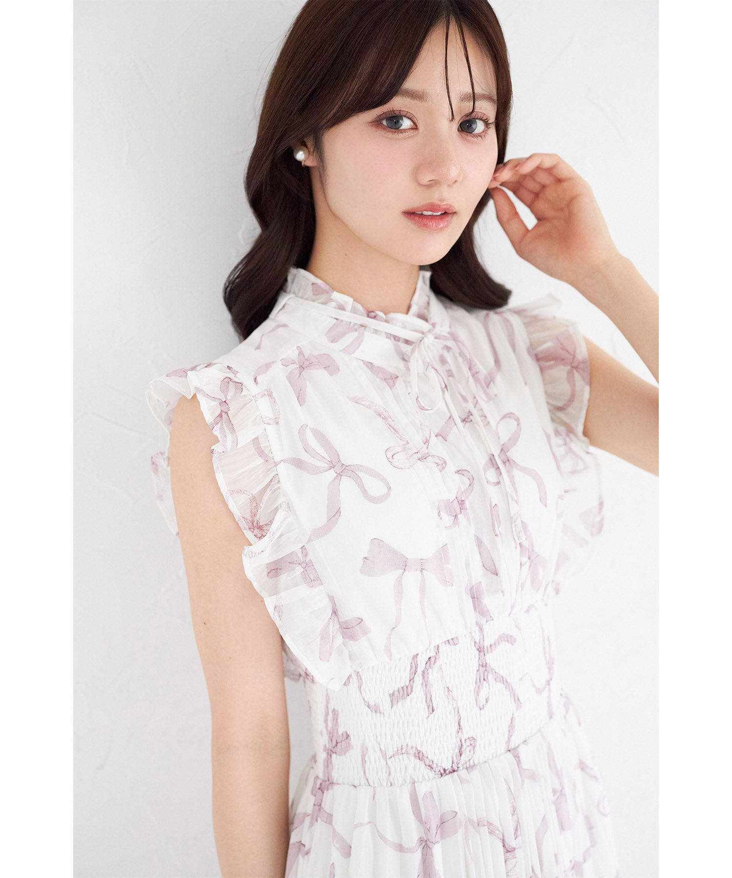 tocco トッコクローゼット リボン＆フリル付きウエストシャーリングリボンプリントプリーツワンピース